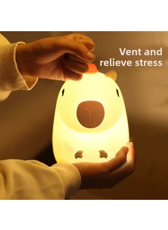 مصباح ليلي للأطفال، مصباح كابيبارا الليلي، مصباح كابيبارا ليلي، مصباح كابيبارا خالٍ من مادة BPA مع تحكم باللمس، لعبة قابلة للضغط، لعبة إضاءة محمولة قابلة للشحن، هدية مثالية للأطفال - Image 2